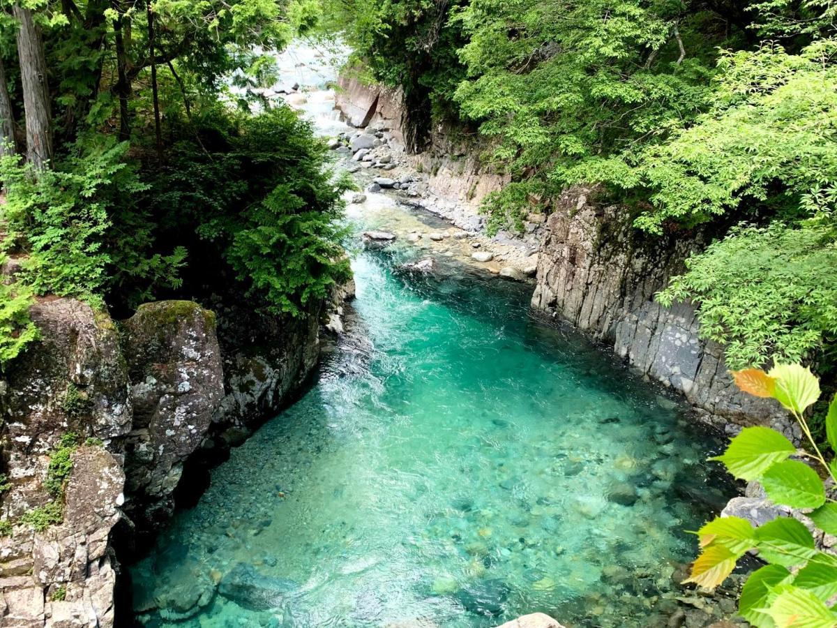Hotel 阿寺温泉 フォレスパ木曽あてら荘 Okuwa Exteriér fotografie