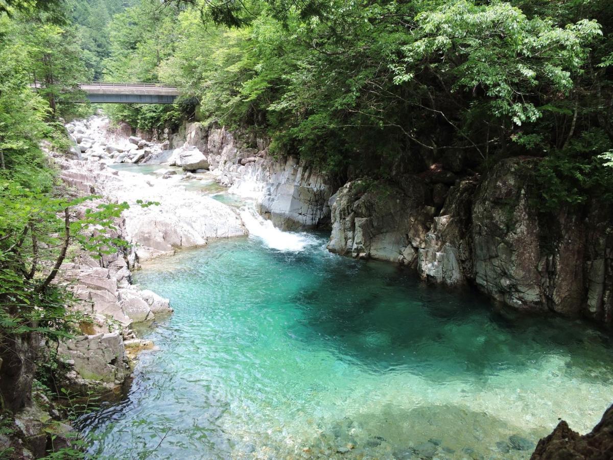 Hotel 阿寺温泉 フォレスパ木曽あてら荘 Okuwa Exteriér fotografie