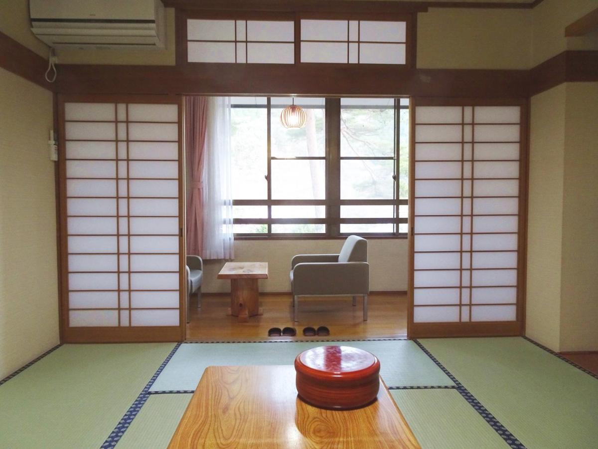 Hotel 阿寺温泉 フォレスパ木曽あてら荘 Okuwa Exteriér fotografie