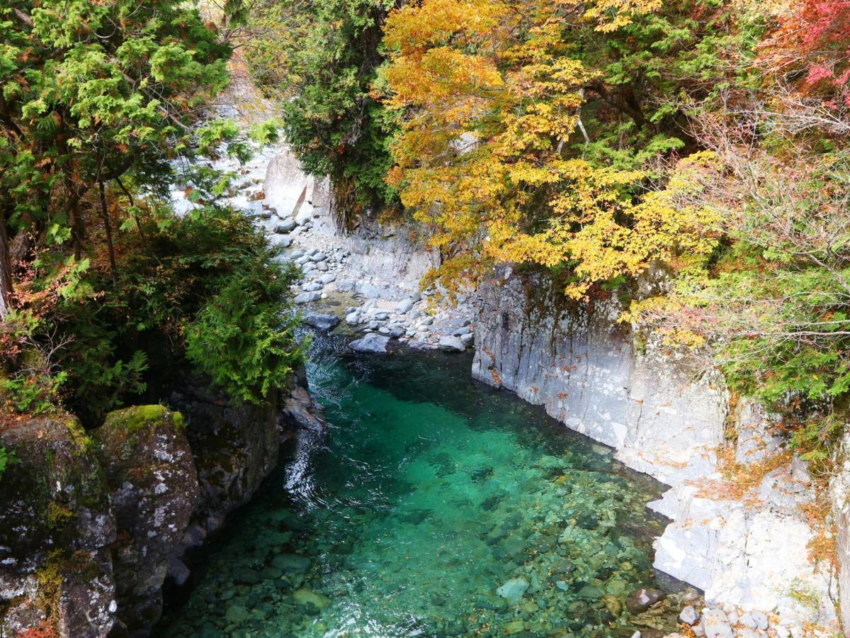 Hotel 阿寺温泉 フォレスパ木曽あてら荘 Okuwa Exteriér fotografie