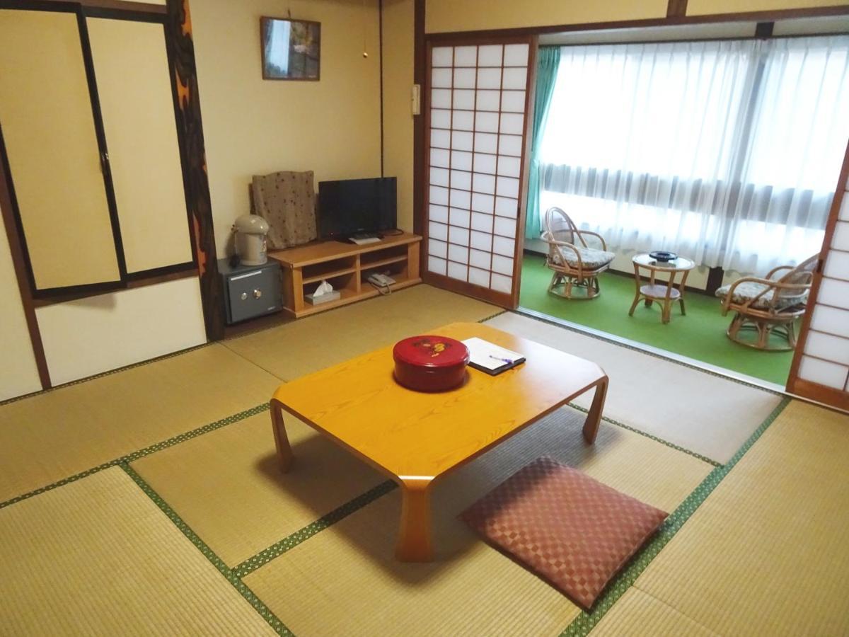 Hotel 阿寺温泉 フォレスパ木曽あてら荘 Okuwa Exteriér fotografie