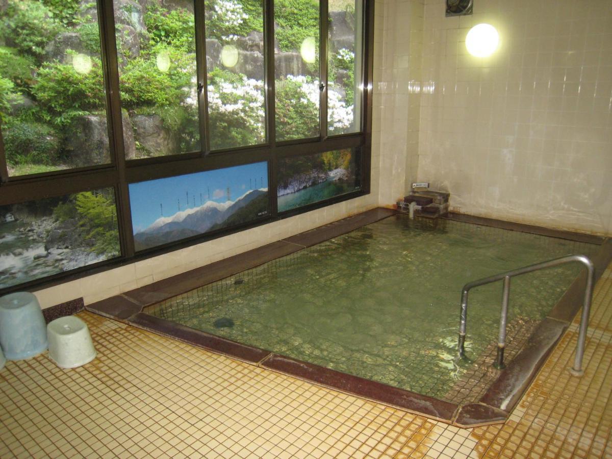 Hotel 阿寺温泉 フォレスパ木曽あてら荘 Okuwa Exteriér fotografie